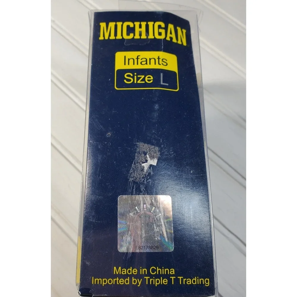 Michigan‎ Wolverines New Officially Licensed NCAA Baby Shoes Large 6-9 Months
